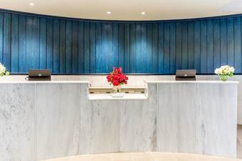 Wyndham Newport Hotel