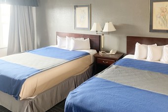 Hotel Lake St Loius