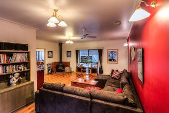 Bed & Breakfast Trawool Cottages & Farmstay