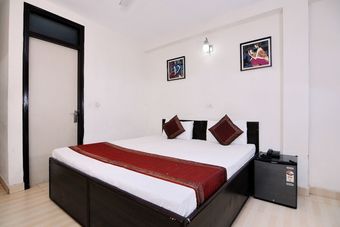Oyo 2041 Hotel Silver Land