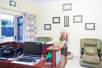 Hotel Glen Lodge & Tours