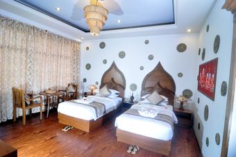 Gracious Bagan Hotel