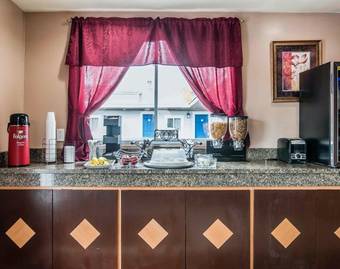 Motel Royal Inn Claremont