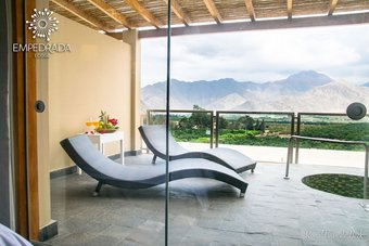 Hotel Empedrada Lodge