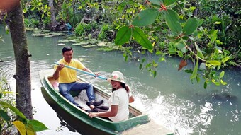 Hotel Baansuanlynjee Maeklong Resort