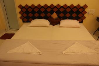 Hotel Ras Beach Inn