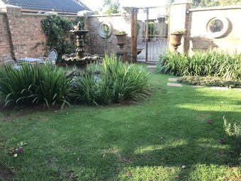 Hotel Town And Country Guest House