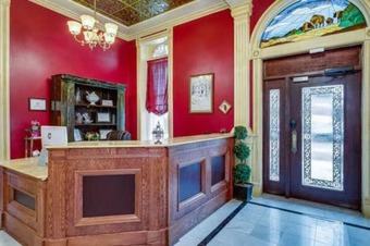 Bed & Breakfast Historic Elgin Hotel