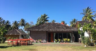 Hotel Legon Pari Beach Resort