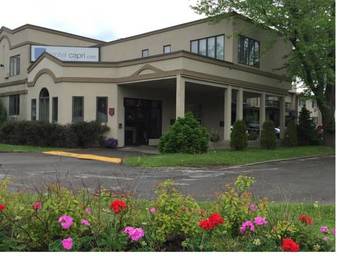 Le Capri Motel Et Suites