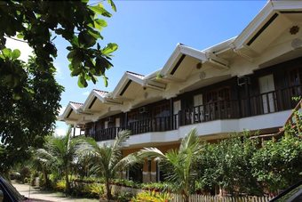 Hotel Villa Limpia Beach Resort