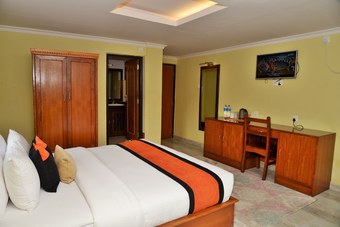 Hotel Raniban Arcade