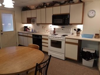 Lakeshor Motor Inn