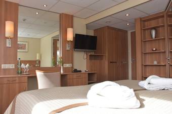 Hotelkabinenschiff Junker J�rg