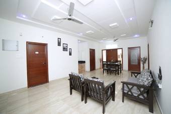 Fabhotel Hallmark Inn Kukatpally