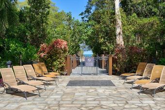 Private Sea Temple Apartment 213