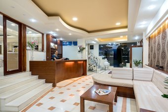 Apollo Hotel I
