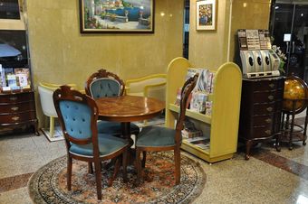 Hotel Palace Inn Toyota