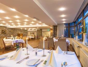 Sport- Und Tagungshotel De Poort