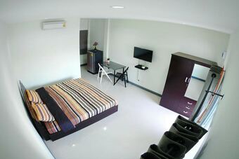 Hotel Bann Romyen Klang Dong