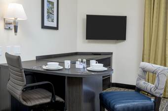 Hotel Candlewood Suites Miami Exec Airport - Kendall