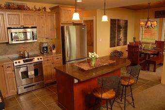 Cabana Trappers Landing Lodge