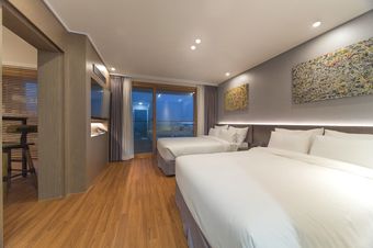 Dignity Hotel
