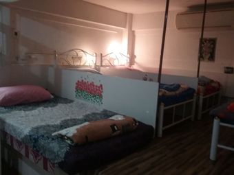 Hostal Danee Hostel