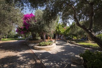 Apartamentos Orionas Village