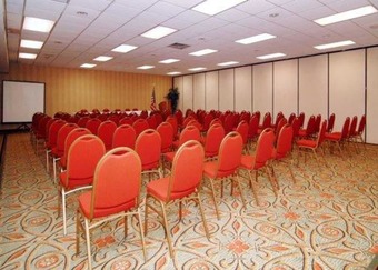 Hotel Quality Inn And Conference Center