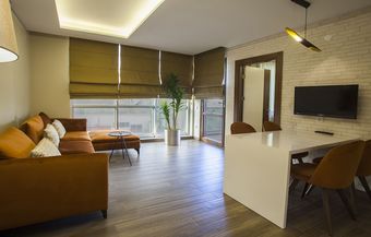 Maxuite Hotel In Home