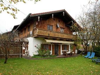 Spacious Apartment In Bavaria Near Ski Area