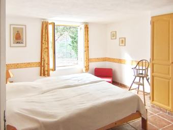 House With 4 Bedrooms In La Verdi�re, With Wonderful Mountain View, Private Pool, Furnished Terrace - 94 Km From The Beach