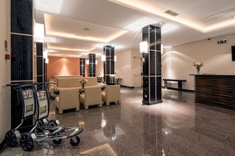 Iu Hotel Huambo