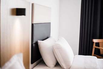 Ingate Hotel & Cafe