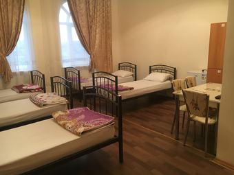 Hostal Badamdar Hotel