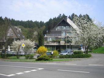 Waldhotel Tropfsteinh�hle
