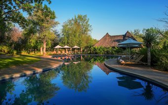 Posada Mokuti Etosha Lodge