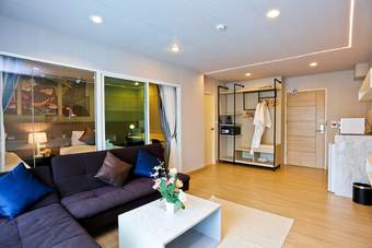 Hotel Le Breeze Resort