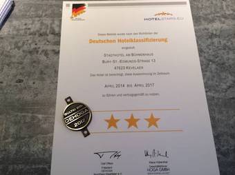 Hostal Stadthotel Am B�hnenhaus