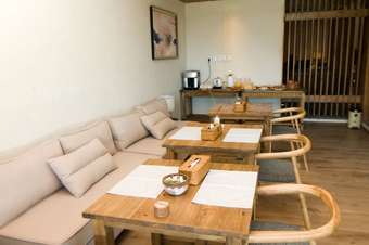 Lugu Lake Angou Boutique Hotel