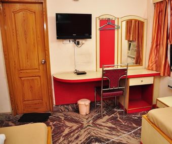 Hotel Aastha