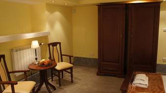 Hotel Bthouse Pokoje Go?cinne