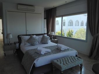 Hotel Egesu Marina Guest House