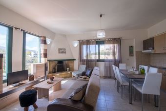 Apartamentos Ioanna's Home