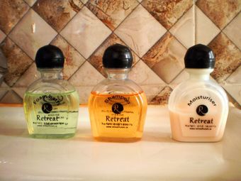 Hotel Tenzing Retreat