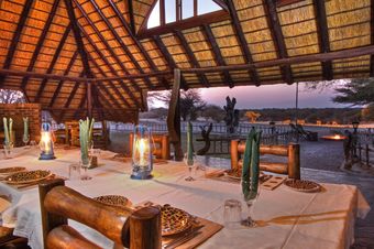 Posada Grassland Bushman Lodge