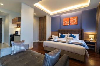 Green Ville Laguna Hotel