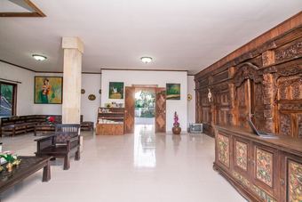 Villa Puri Saron Hotel Madangan