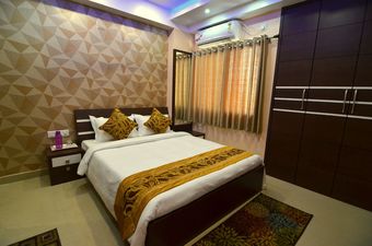 Hotel Tulip Residency